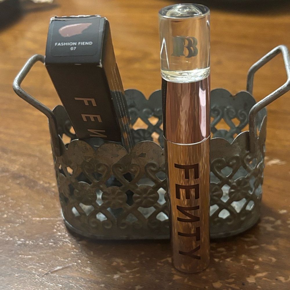 Fenty Beauty Velvet Liquid Lipstick - Fashion Fiend